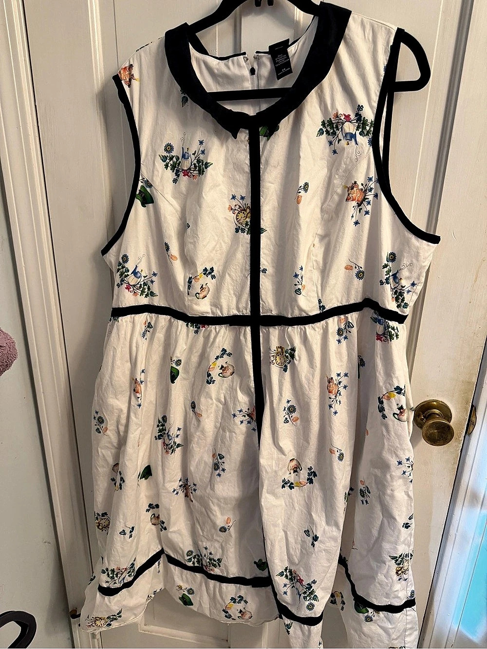 Torrid Disney Alice in Wonderland Flower Garden Border Print Dress